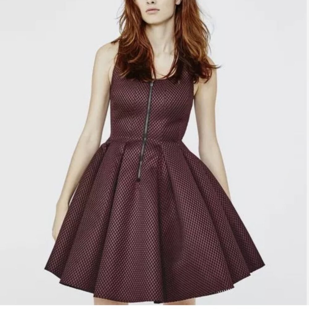 🌟 Stunning Maje Roitfeld Bordeaux Dress – Never Worn! 🌟